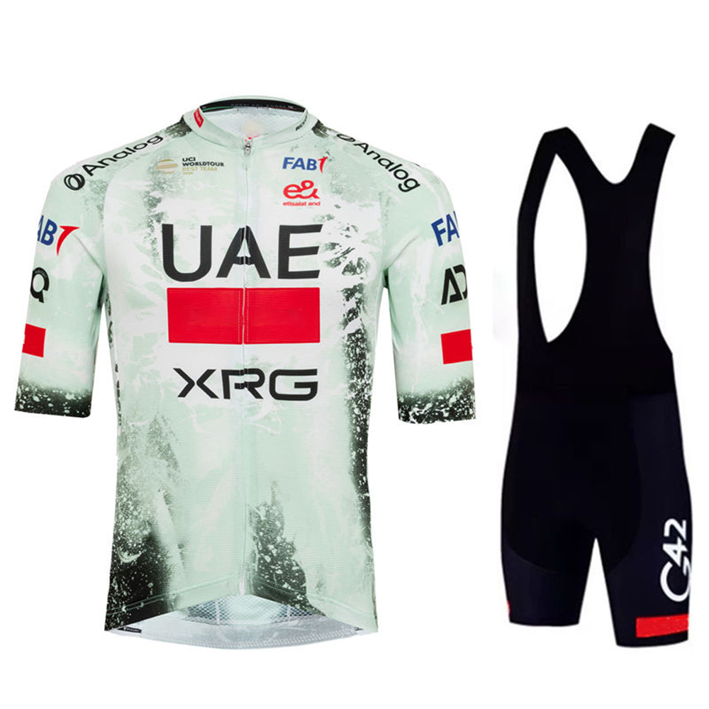 Completo da Ciclismo UAE New P - Mountain Biking Underwear recensione e prezzo