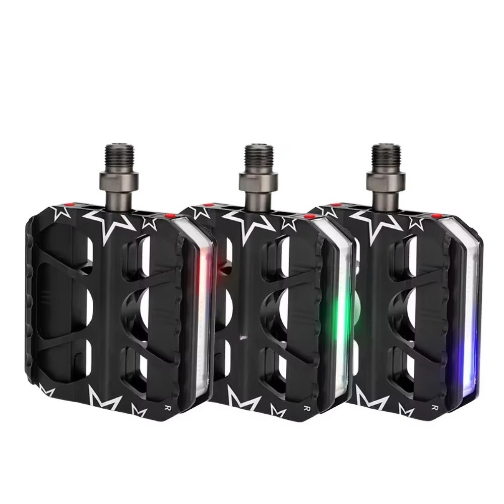 Pedali MTB a 3 cuscinetti con  - Mountain Biking Lights recensione e prezzo